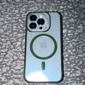 Apple iPhone MagSafe Casewith Forest Green Accents